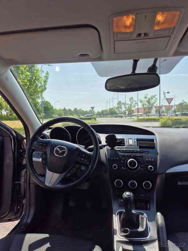 Mazda 3 2,0 i DISI 111kW sedan r.v.12/2011 - foto 15