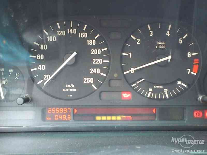 Bmw E34 525i touring - foto 7