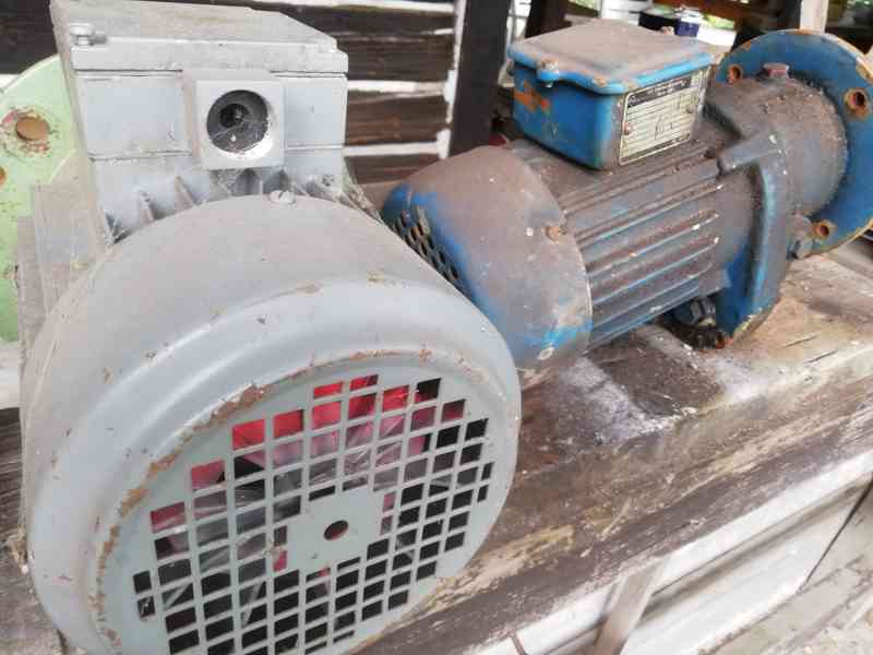 Různé elektromotory - foto 8