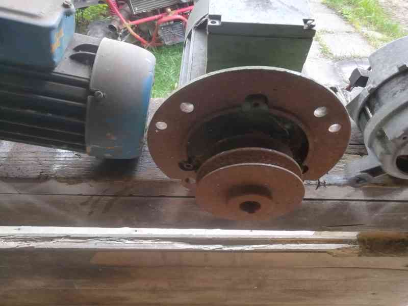 Různé elektromotory - foto 2