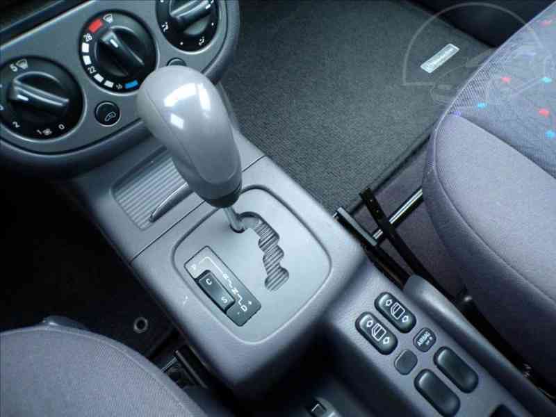 Mercedes-Benz I 1,6 AUTOMAT,TAŽ.ZAŘ. - foto 7