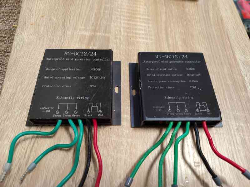 Regulátor solární elektrárny  - foto 2