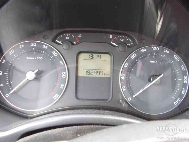 Prodám Škoda Octavia Combi 4x4 1,9 TDi - foto 8