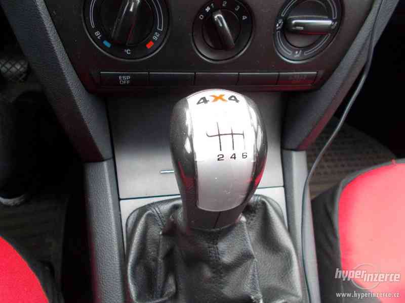 Prodám Škoda Octavia Combi 4x4 1,9 TDi - foto 10