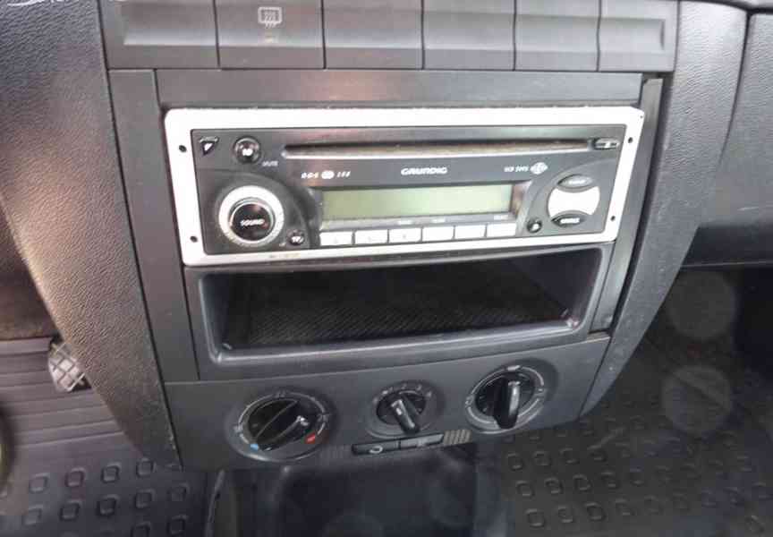 Škoda Fabia 1.9 SDI r.v.2005 (47 KW) stk:7/2028 - foto 8