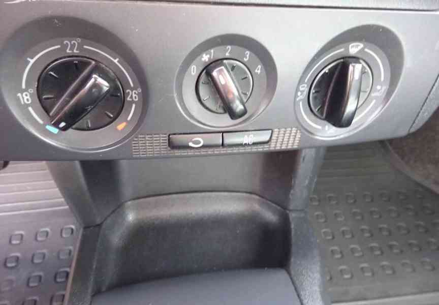 Škoda Fabia 1.9 SDI r.v.2005 (47 KW) stk:7/2028 - foto 9