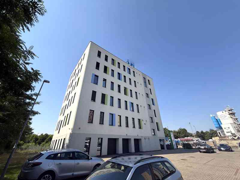 PRONÁJEM MODERNÍ KANCELÁŘE, BRNO – HORNÍ HERŠPICE - foto 18