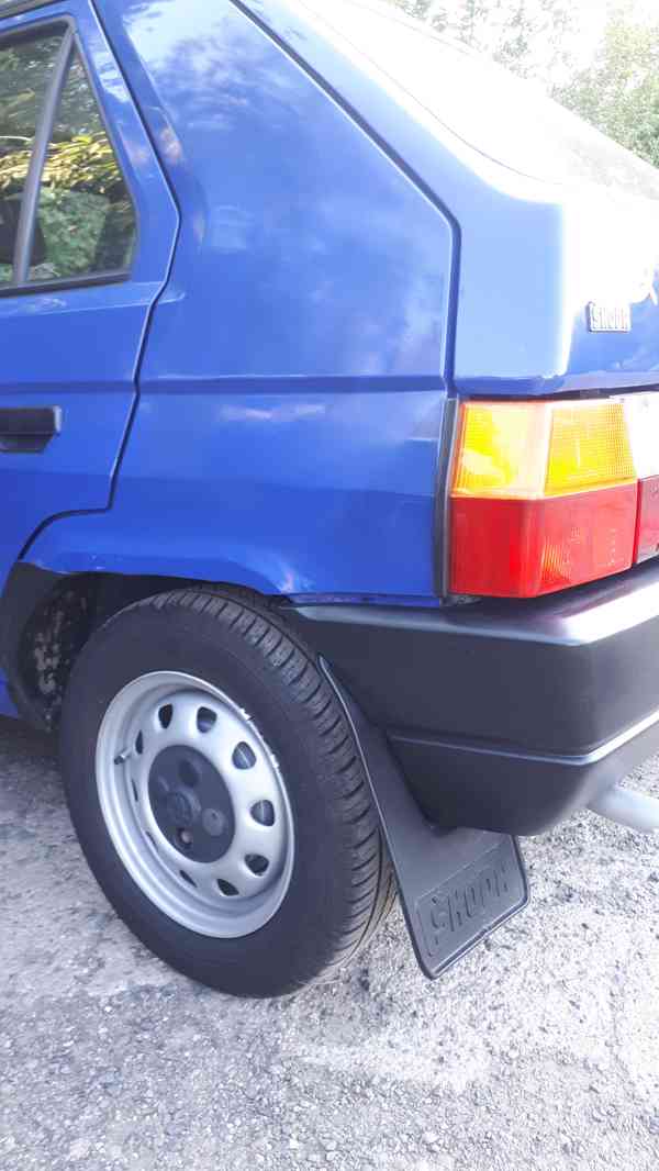 Škoda Favorit 135 LXI 1994 vin:  TMBAEF200R0880367 - foto 24