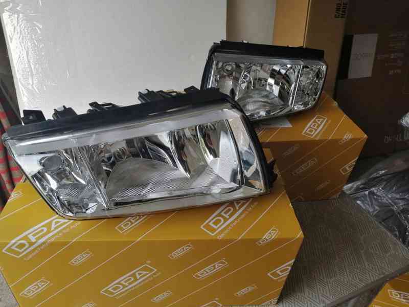 Škoda Fabia 1 - přední světla chrom. - bazar - Hyperinzerce.cz