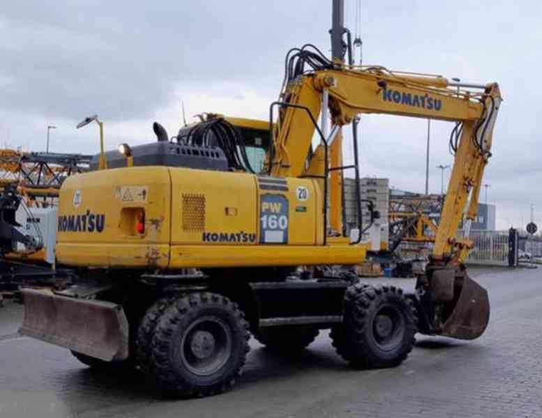 17t bagr Komatsu PW160 - foto 8