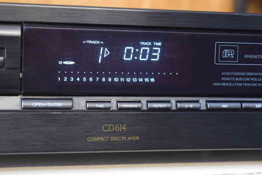 PHILIPS CD614 KVALITNÍ HIFI CD PŘEHRÁVAČ TDA1543 2 - foto 4