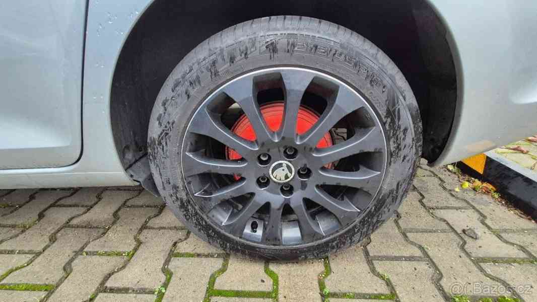 Škoda Rapid 1,6   tdi. Nová STK - čtěte celý pop - foto 12