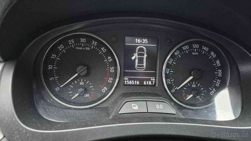 Škoda Rapid 1,6   tdi. Nová STK - čtěte celý pop - foto 10