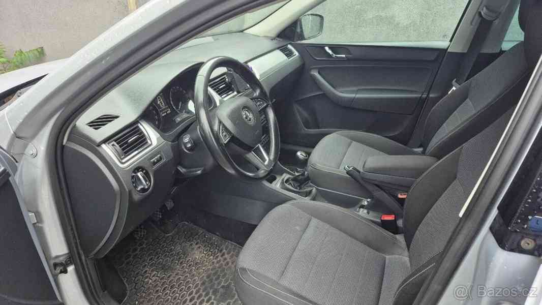 Škoda Rapid 1,6   tdi. Nová STK - čtěte celý pop - foto 5