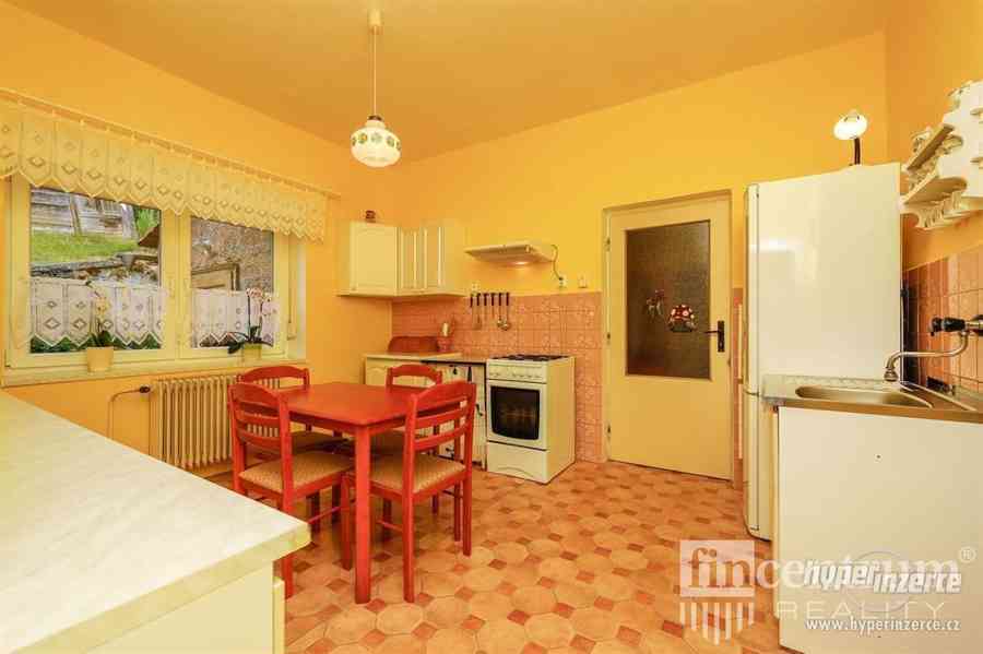 Prodej rodinného domu 328 m2 Pod vrchem, Kraslice - foto 17