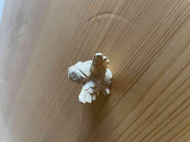 Dekorativní soška andělíčka – 100 Kč - foto 2