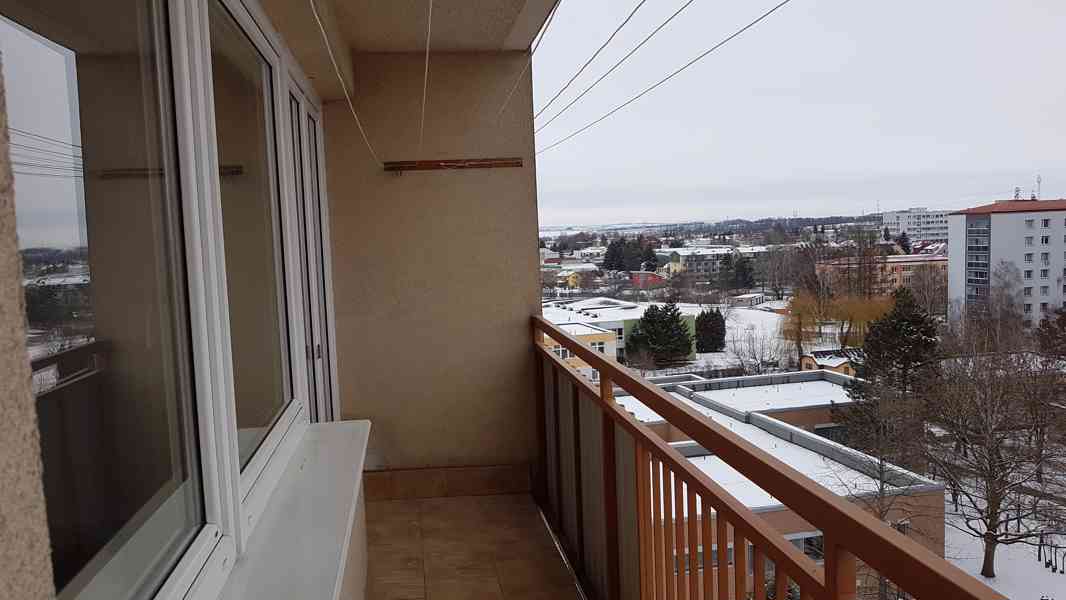 Pronájem luxusního bytu 3+1 v Novém Jičíně s balkonem - foto 9