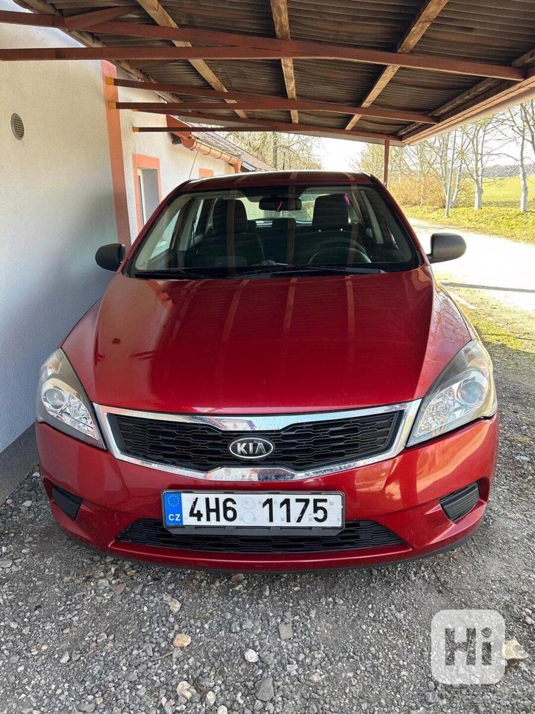 Kia Ceed 1,4 Active - foto 1