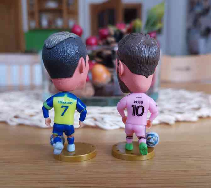 Realistická figurka Messi Inter Miami nebo Ronaldo Al-Nassr - foto 2
