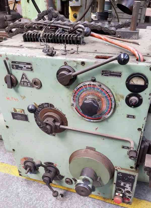 Vřeteník na H 100 A (11285.) - foto 5