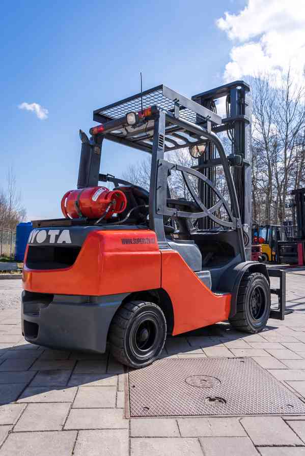 Vysokozdvižný vozík Toyota 02-8FGJF35 - foto 3