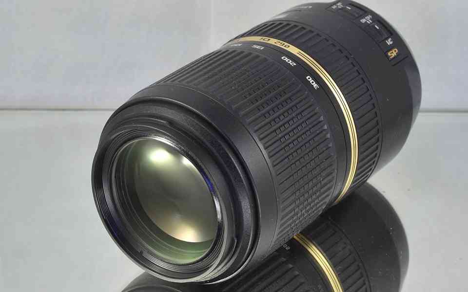 pro Canon-Tamron SP 70-300mm 1:4-5.6 USD IF VC*UV* - foto 4