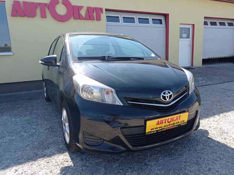 Toyota Yaris 1.0 VVT-i KLIMA - foto 1