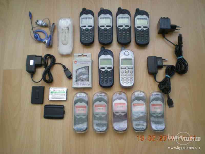 Siemens - různé modely mobilních telefonů + nové náhradní dí - foto 14