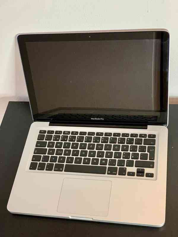 MacBook Pro 13" Mid 2009 – 8GB RAM, 256GB SSD, nová baterie - foto 2