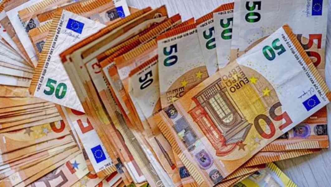 Nabízím úvěrový program. Kdo má zájem o půjčku do 48 hodin?  - foto 1