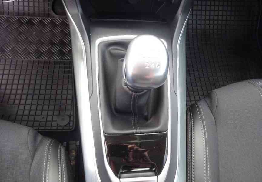 Peugeot 308 1.5 HDI Combi r.v.2018 (96 kw) 1.Maj.serv.kníž.Č - foto 11