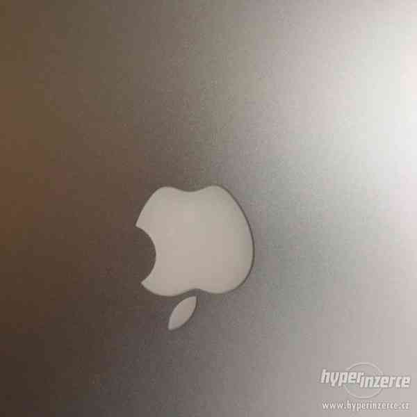 MacBook AIR 13.3"/i5 1.6GHz/4GB RAM/256GB HD - foto 10