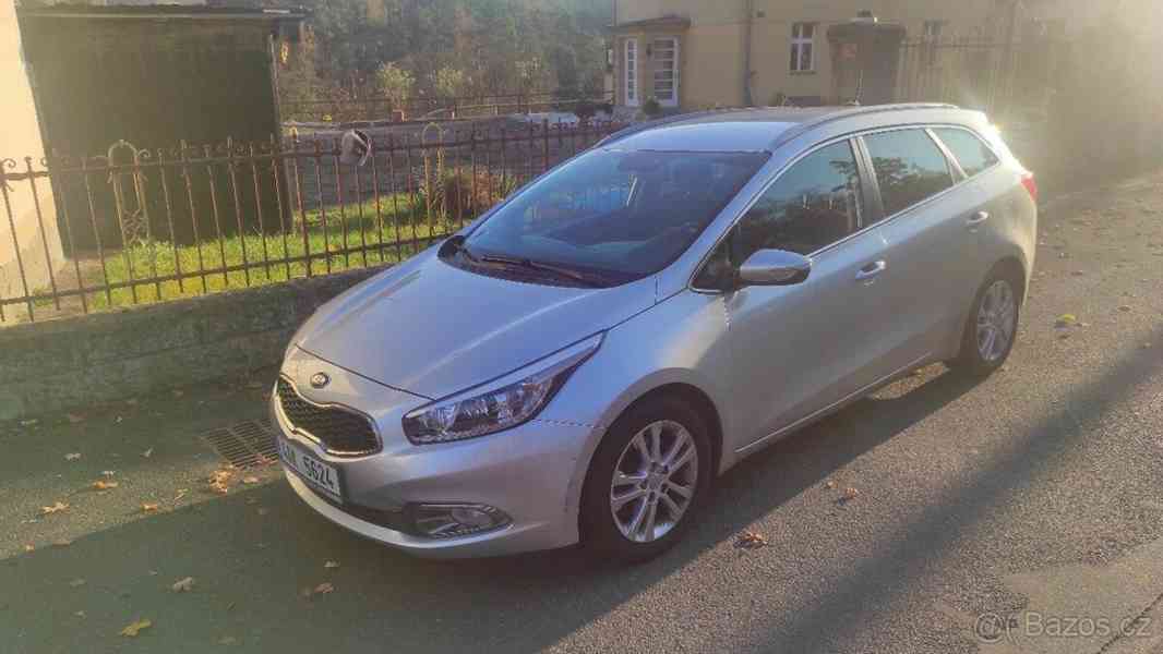 Kia Ceed - foto 10