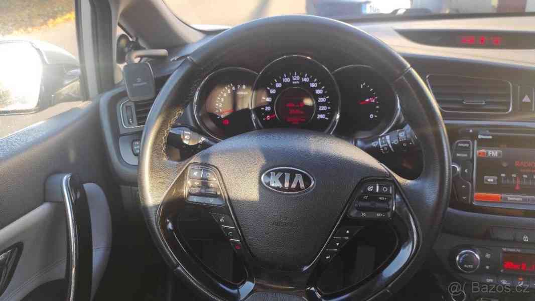 Kia Ceed - foto 15