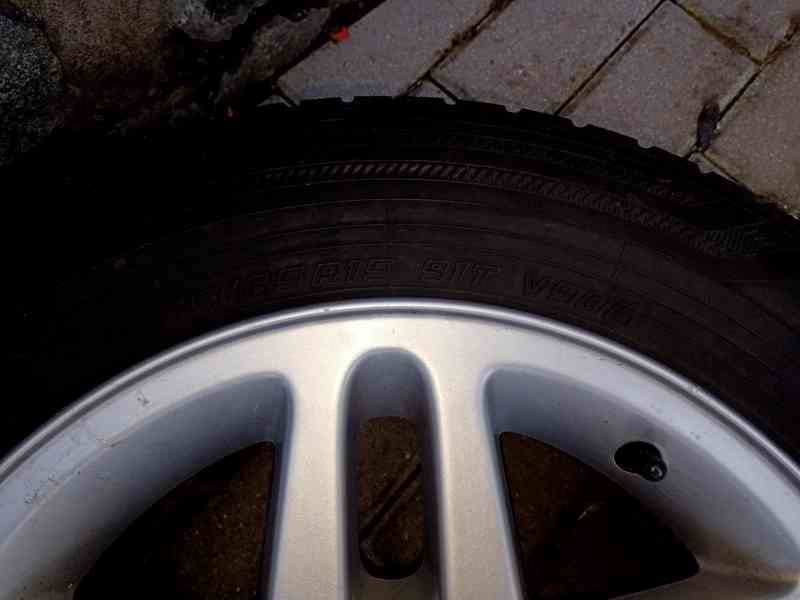 osobní automobil - foto 2