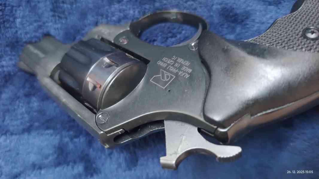 Flobert revolver ALFA 620 cal. 6mm - foto 5