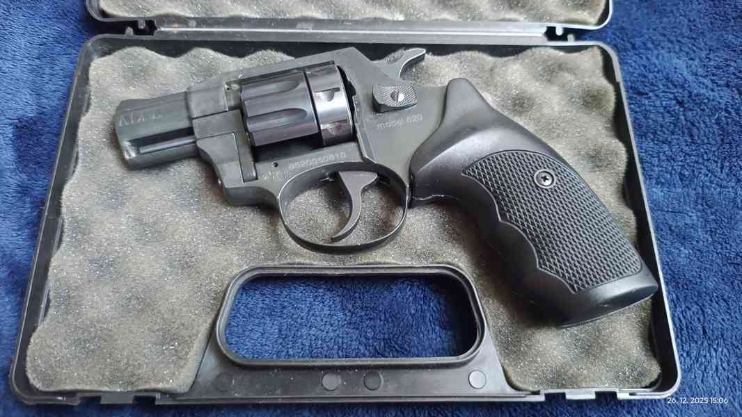 Flobert revolver ALFA 620 cal. 6mm - foto 9