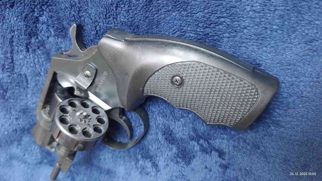 Flobert revolver ALFA 620 cal. 6mm - foto 4