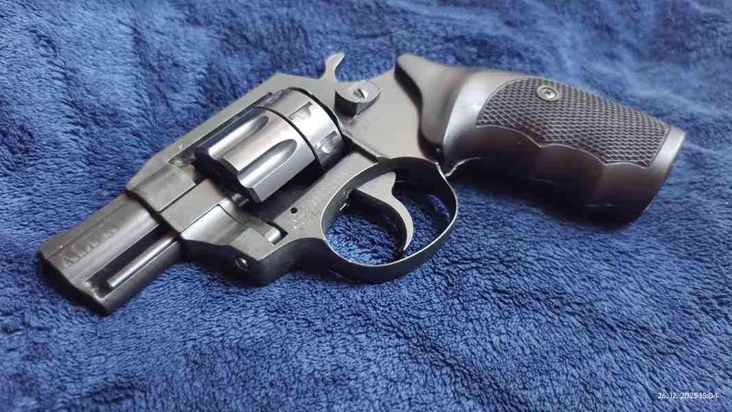 Flobert revolver ALFA 620 cal. 6mm - foto 1