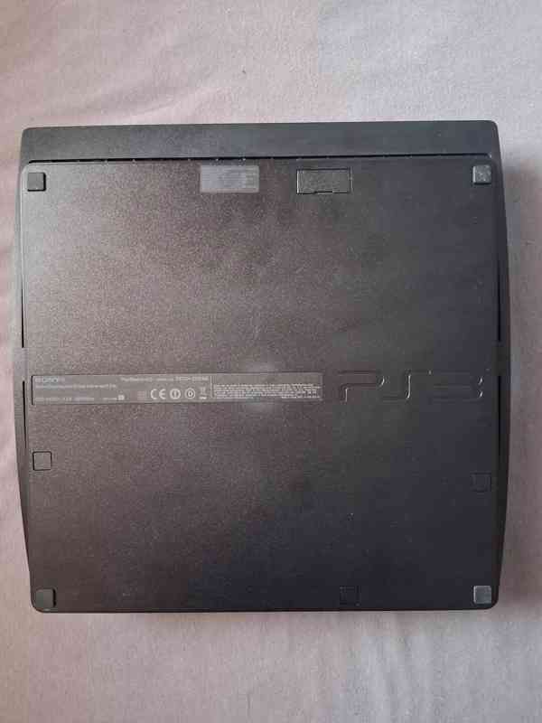 PS3 Slim 250 GB + 18 her ( GTA V, Assassin's,Far Cry3...) - foto 6