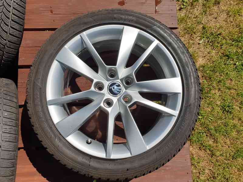 Alu kola Škoda 5x112(7Jx17H2)+pneu 225/45 R17,91H - foto 5