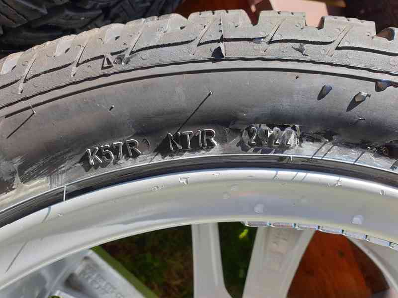 Alu kola Škoda 5x112(7Jx17H2)+pneu 225/45 R17,91H - foto 12