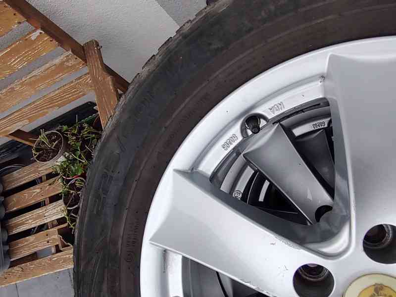 ALU kola na Hyundai, Kia, Renault + zimních Nokian 225/60/17 - foto 20