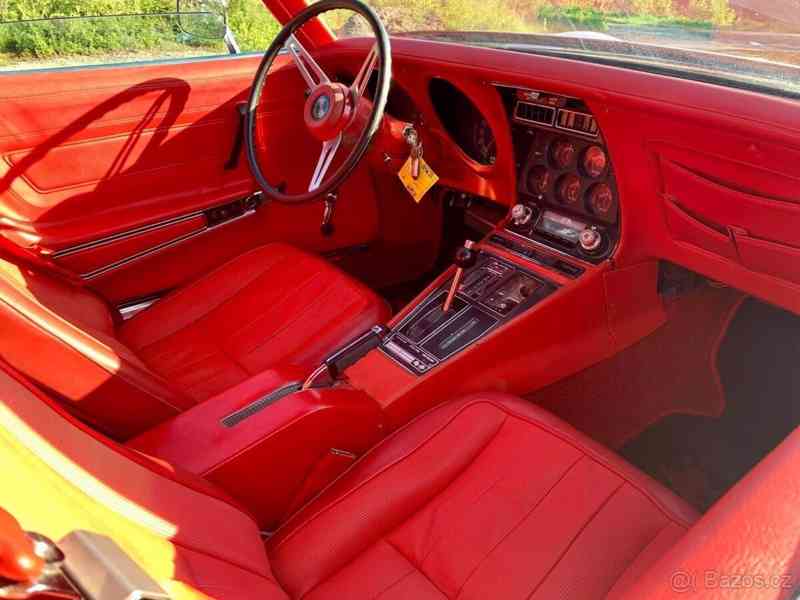 Chevrolet Corvette C3 chromka 1971 - foto 9