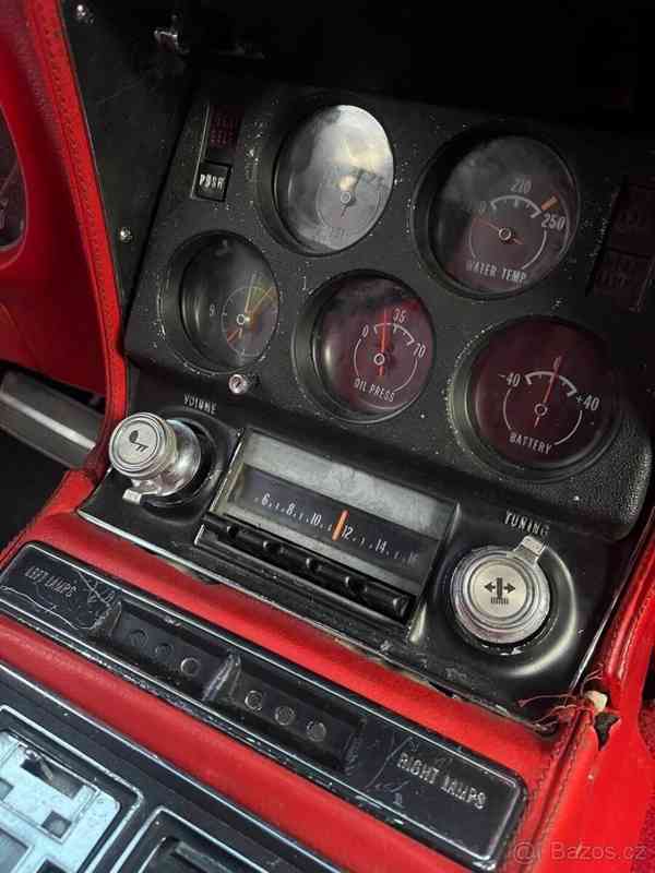 Chevrolet Corvette C3 chromka 1971 - foto 12