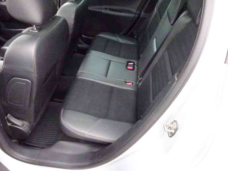 Peugeot 207 1.6 HDI Combi SW r.v.2008 (80 KW) - foto 14