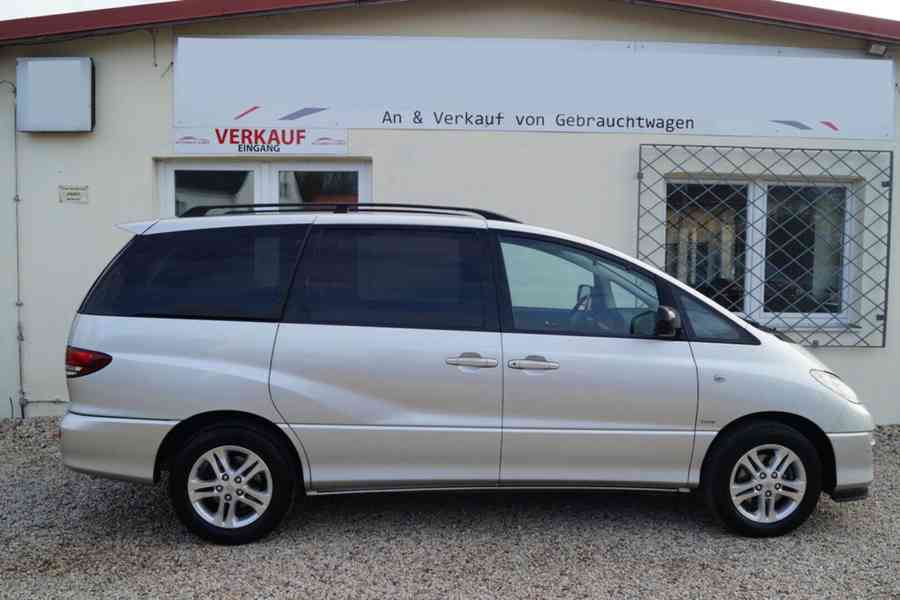 Toyota Previa 2.4 Sol benzín 115kw - foto 16