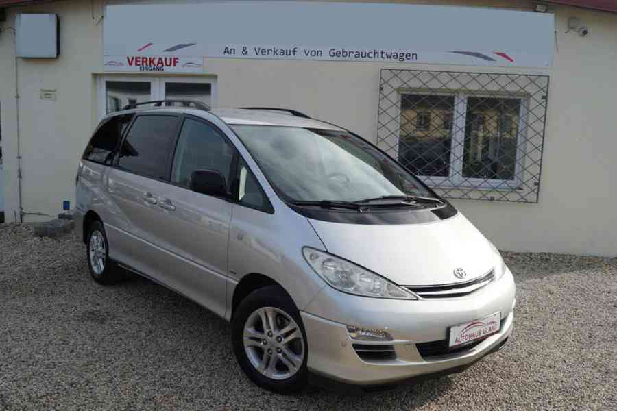 Toyota Previa 2.4 Sol benzín 115kw - foto 1