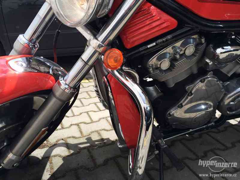 Harley-Davidson VRSCB V-Rod - foto 10