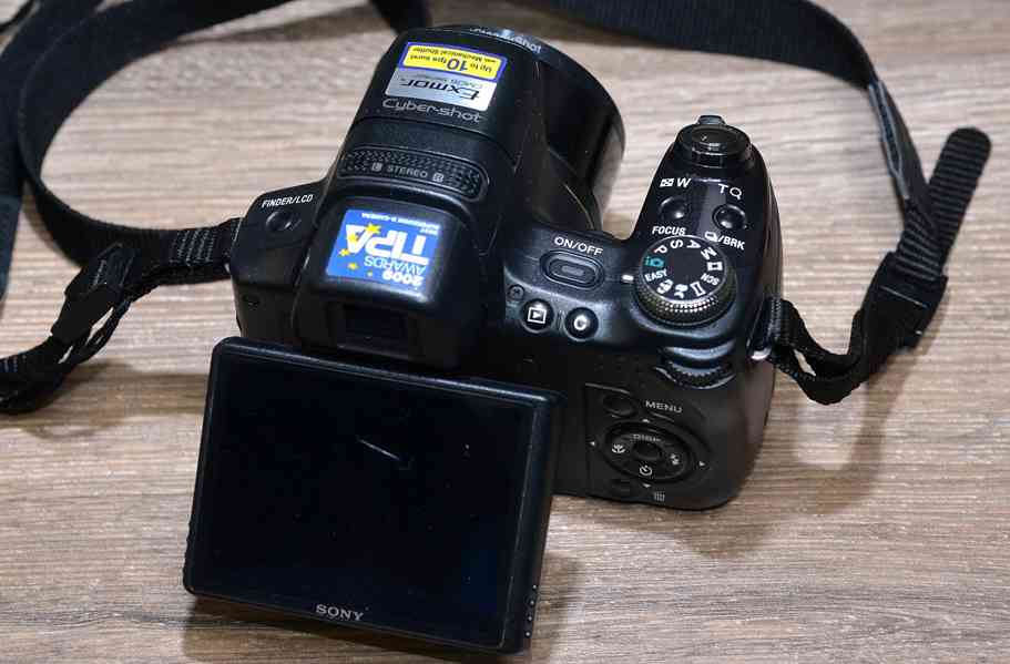 SONY Cyber-Shot DSC-HX1  9,1 MPix*20x O.zoom*HDV - foto 4